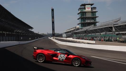 Corvette Z06 Hardtop Convertible unveiled as Pace Car of the 107TH Indianapolis 500 - By: Chris Owens