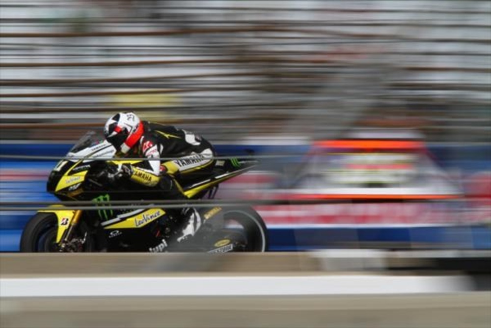 Americans Spies, Hayden On Red Bull Indianapolis GP Front Row