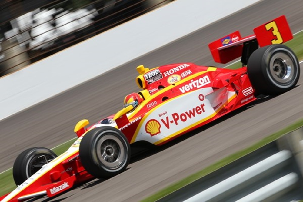 Castroneves Turns Top Lap Of Month, Eyes Pole