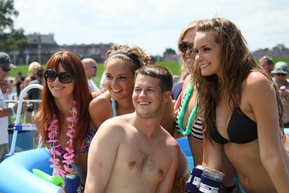 Iyaz To Perform Live At Brickyard Beach Bash On Race Day