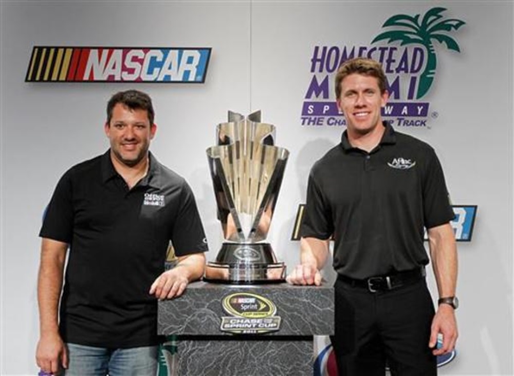 Stewart, Edwards Last Men Standing In Chase Showdown At Homestead