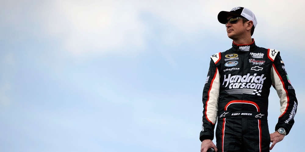 Kurt Busch Rolls On To Phoenix