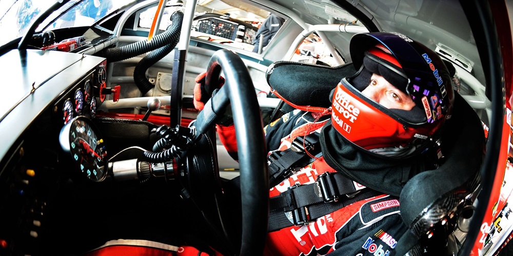 Stewart, Newman Setting Strong Pace