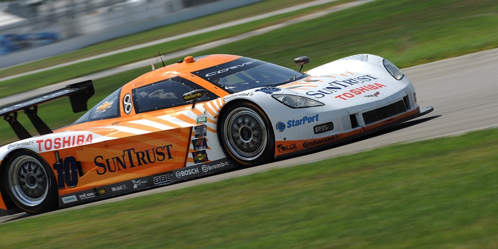 Turn 2 Viewing Mound Point-Of-View