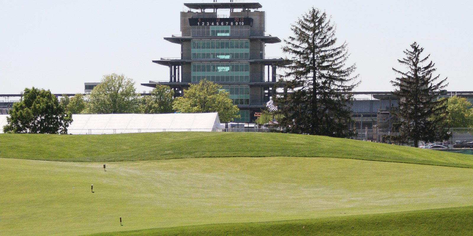 Golfers Can &#39;Pay The Temp&#39; as Brickyard Crossing Opens March 21