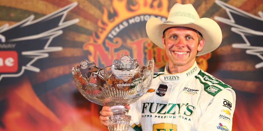 Carpenter Wins Under The Lights in Texas