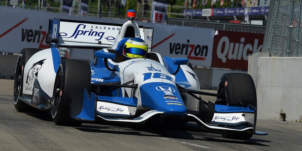 Huertas Wins First Race of Houston Doubleheader