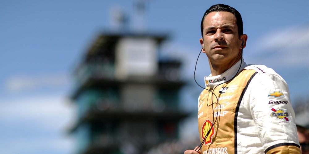 Helio Castroneves 10-04