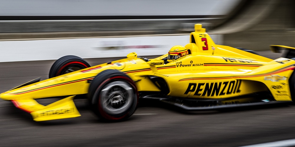 Castroneves Bump Day