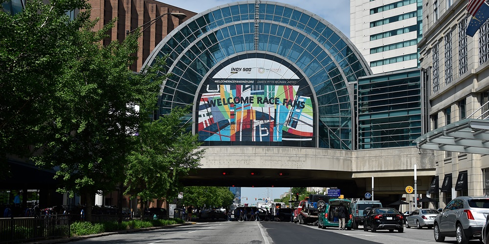 Welcome Race Fans Artwork Draws Support for Local Artists