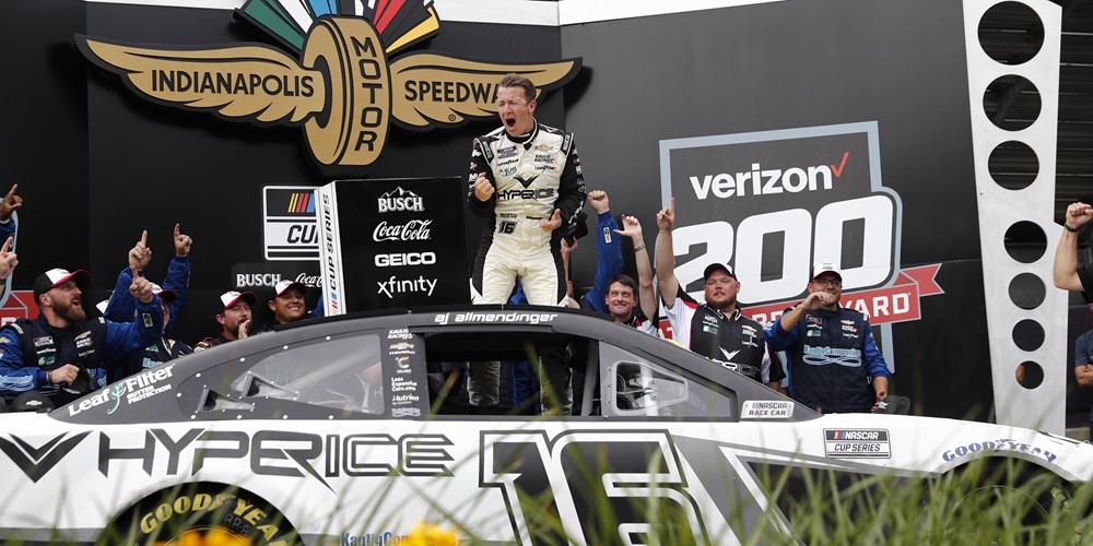 Allmendinger Victory Circle