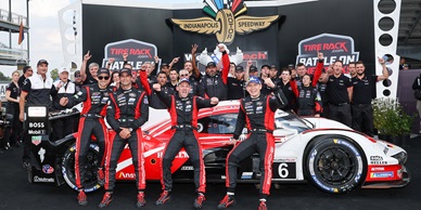 Porsche Penske Team Finishes 1-2 at TireRack.com Battle on the Bricks