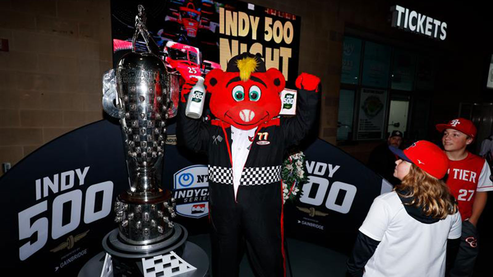 Indians Indy 500 night