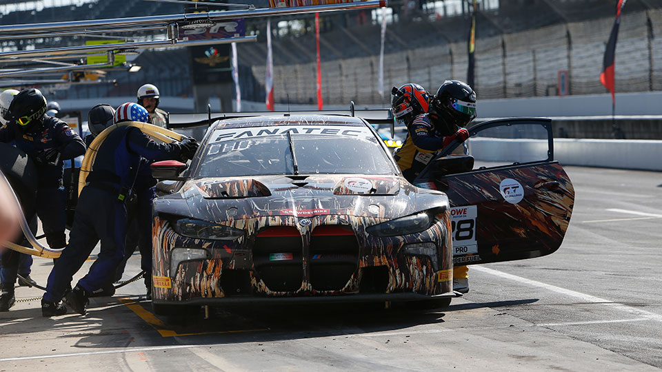 Drivers change at the Indianapolis 8 Hour