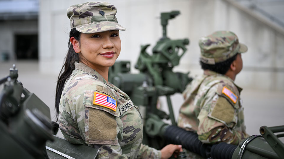 A woman of the US Military at IMS