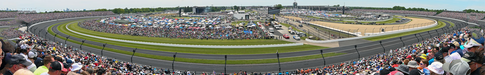Indianapolis 500 Wide Shot